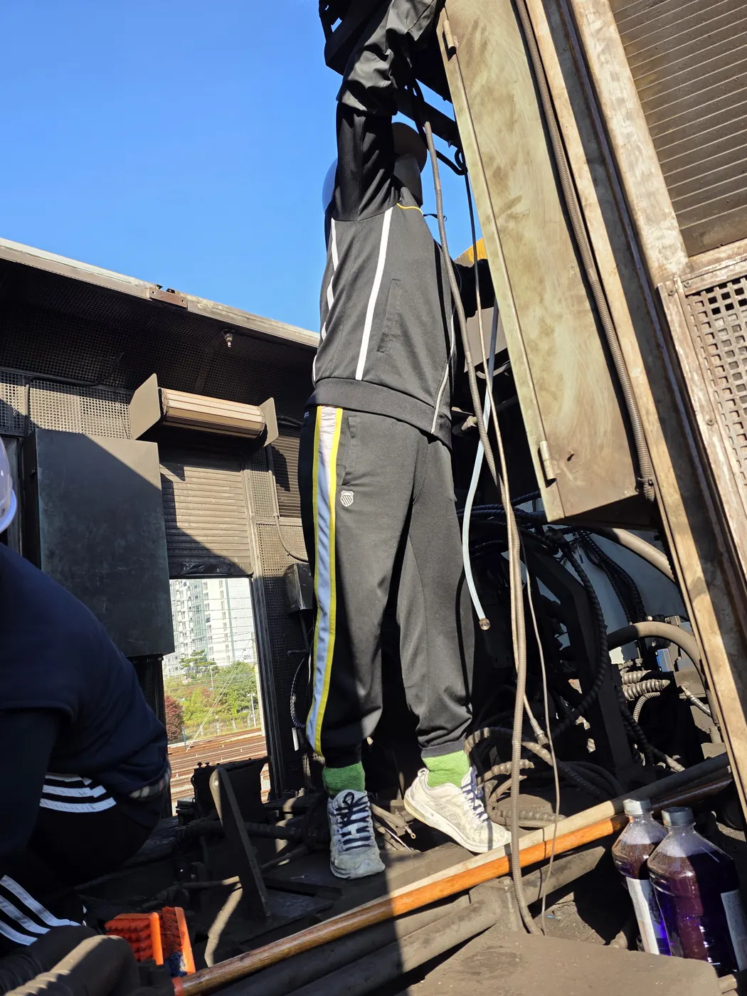 작업 진행 — 안동시 화재청소 현장
